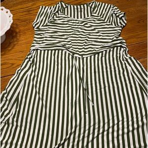 Latched Mama Nursing/Maternity dress